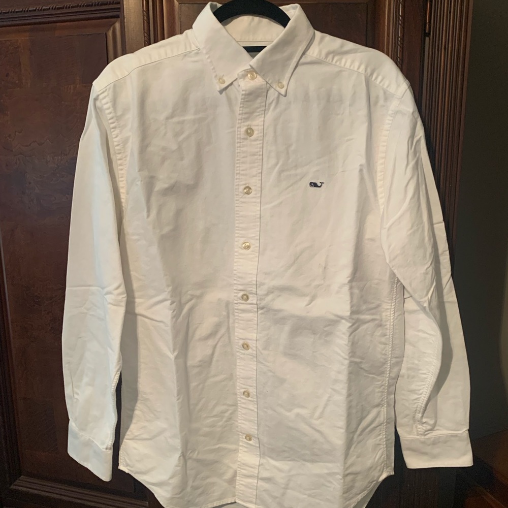 White long sleeve men’s small Vineyard Vines
